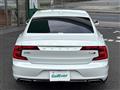 2017 Volvo S90
