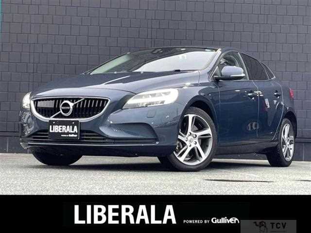 2017 Volvo V40