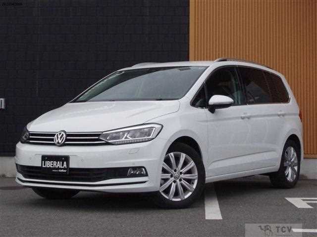 2019 Volkswagen Golf Touran