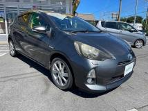 2012 Toyota AQUA