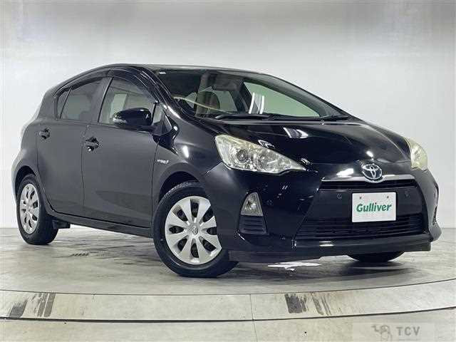 2013 Toyota AQUA