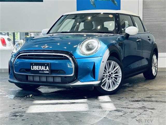 2021 BMW MINI