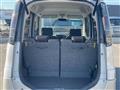 2009 Nissan ROOX
