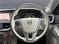 2017 Volvo V40