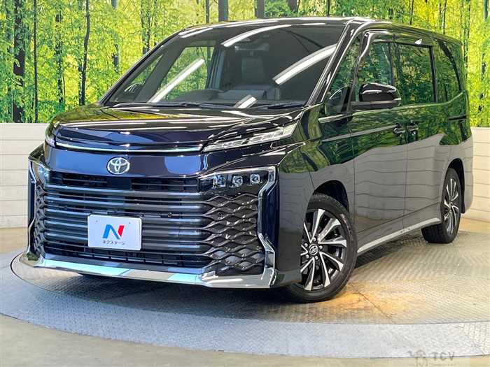 2024 Toyota Voxy