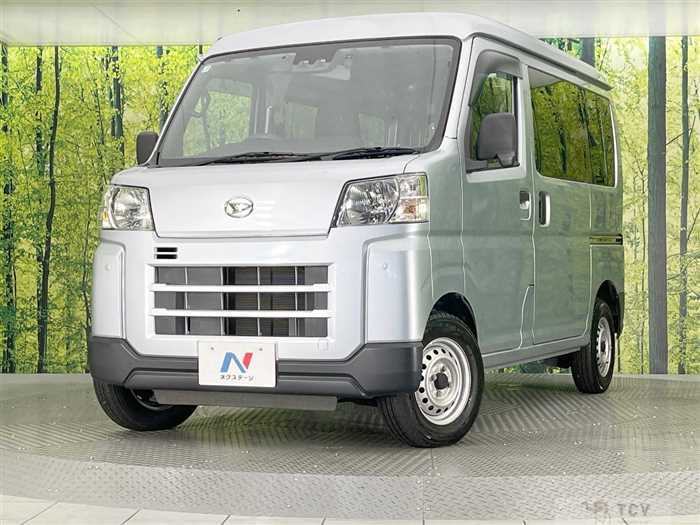 2022 Daihatsu Hijet Cargo