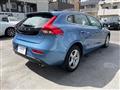 2016 Volvo V40