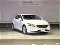 2017 Volvo V40