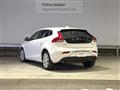 2017 Volvo V40