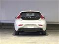 2017 Volvo V40
