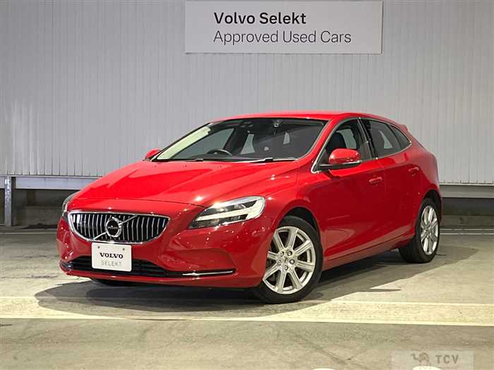 2018 Volvo V40
