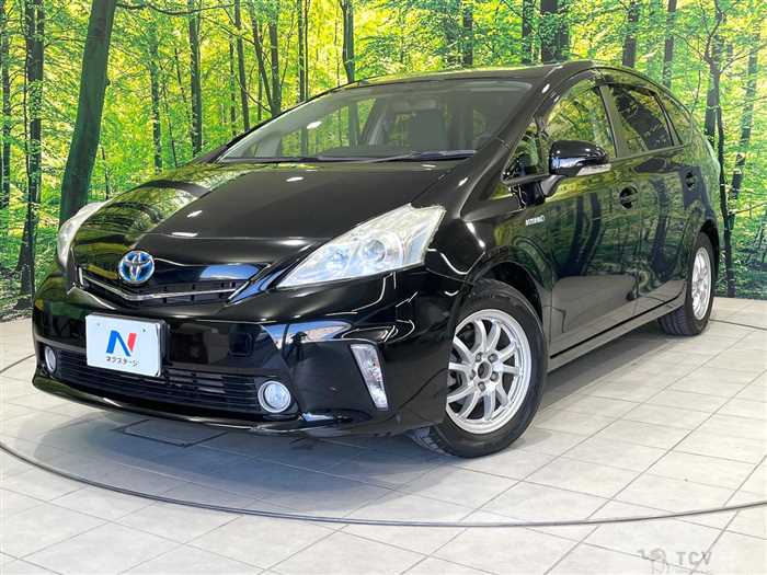 2013 Toyota PRIUS α