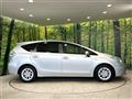 2012 Toyota PRIUS α