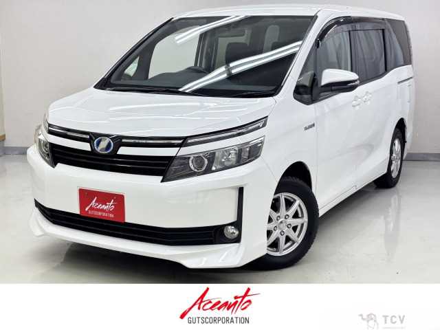 2014 Toyota Voxy