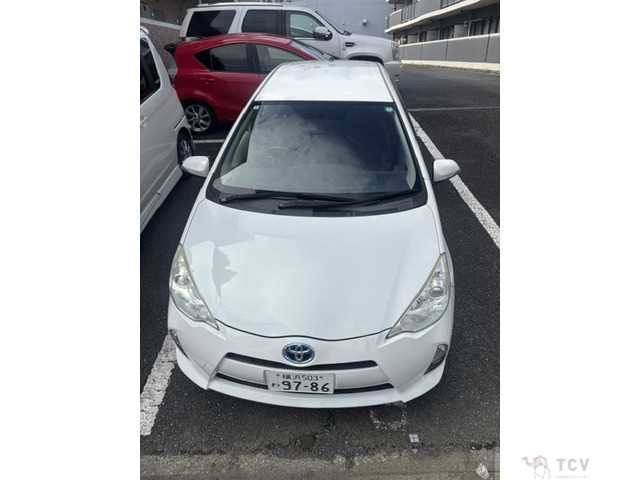 2012 Toyota AQUA