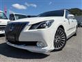 2015 Toyota Crown Majesta