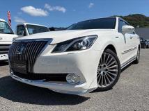 2015 Toyota Crown Majesta