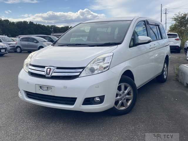 2014 Toyota Isis