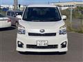 2010 Toyota Voxy