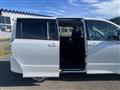 2010 Toyota Voxy