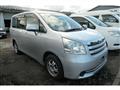 2009 Toyota Noah