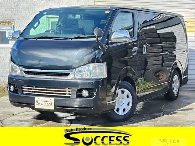 2009 Toyota Hiace Van