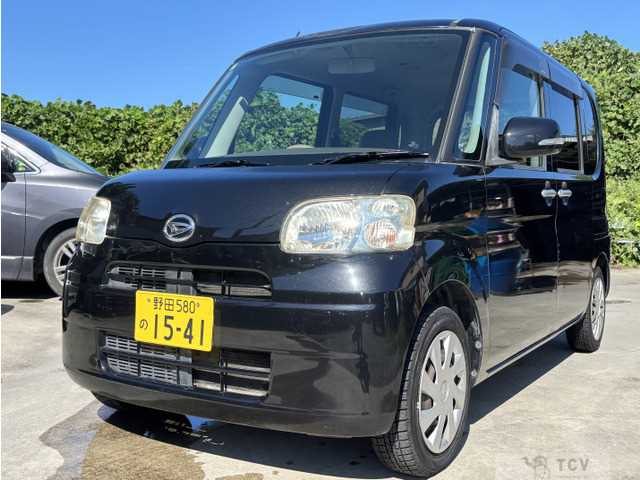 2011 Daihatsu Tanto