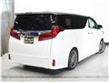 2019 Toyota Alphard Hybrid