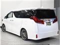 2019 Toyota Alphard Hybrid