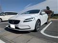 2018 Volvo V40