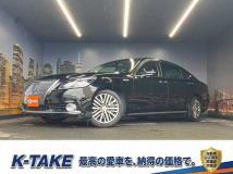 2015 Toyota Crown Majesta
