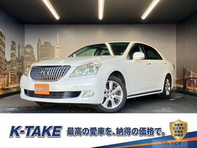 2011 Toyota Crown Majesta