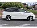 2011 Toyota Estima Hybrid