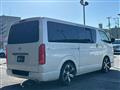 2013 Toyota Regiusace Van