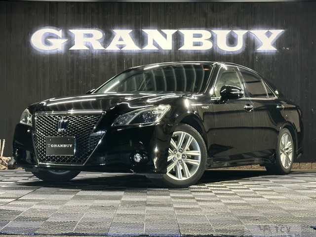 2013 Toyota Crown Athlete Series