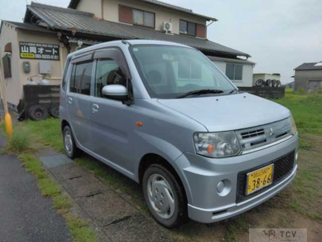 2009 Mitsubishi Toppo