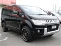 2018 Mitsubishi Delica D5