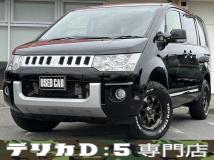 2018 Mitsubishi Delica D5