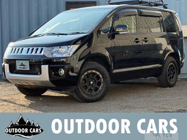 2018 Mitsubishi Delica D5