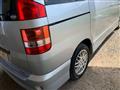 2004 Toyota Noah
