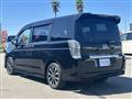 2013 Honda Step WGN
