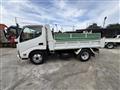 2010 Hino Dutro