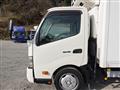 2011 Hino Dutro