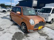 2005 Daihatsu Miragino