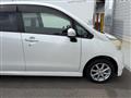 2011 Daihatsu Move Custom