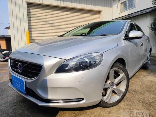 2014 Volvo V40
