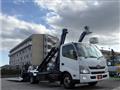 2013 Hino Dutro