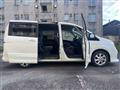 2012 Nissan Serena