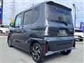 2024 Daihatsu Tanto Custom