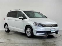 2017 Volkswagen Golf Touran
